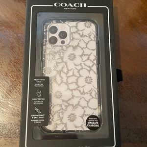 Coach Phone 📱 Case iPhone 12 Pro.